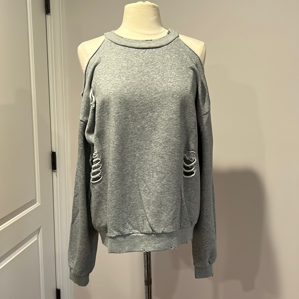 New! Honey Punch sweatshirt in perfect condition!!